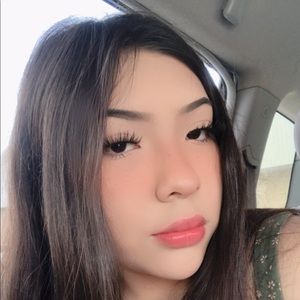 Meet your Posher, Karla